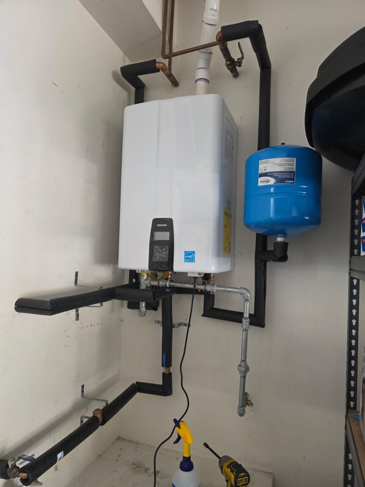 Tankless water heater